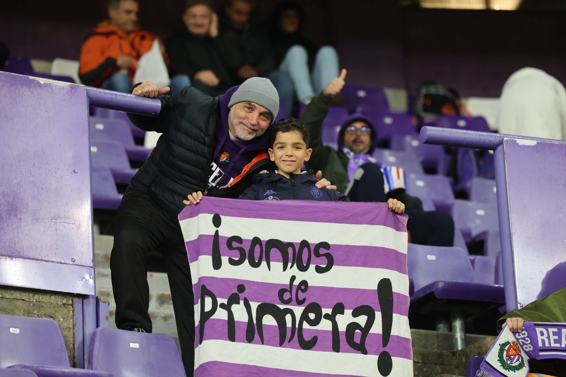 Búscate en la grada del estadio José Zorrilla (3/4)
