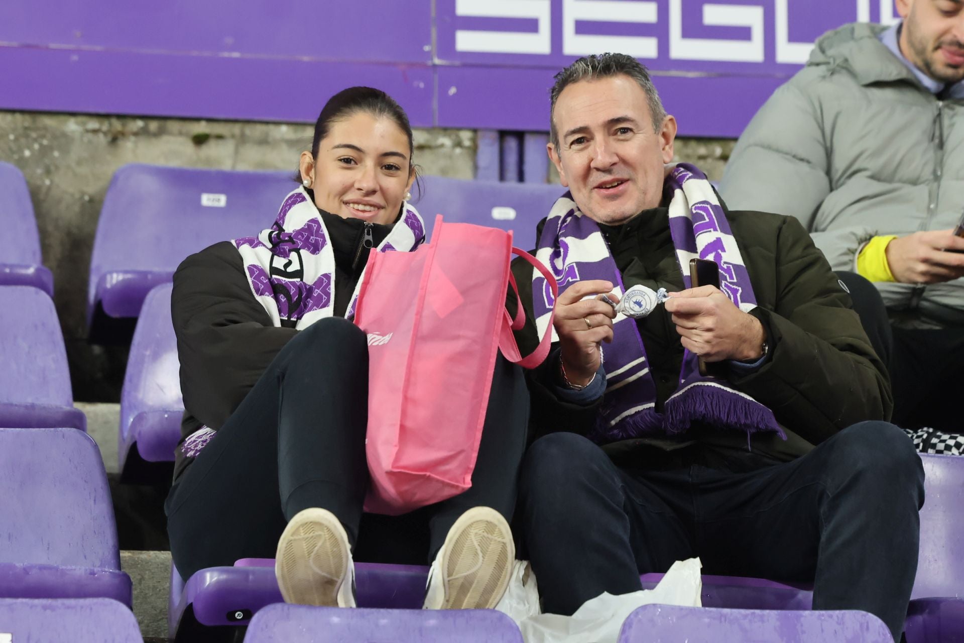 Búscate en la grada del estadio José Zorrilla (3/4)