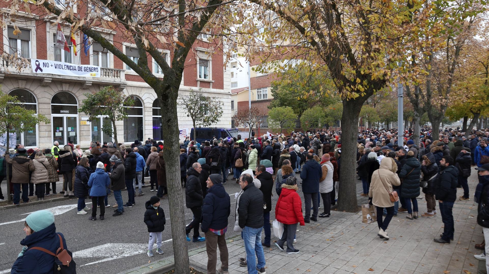 Así ha transcurrido la manifestación en Palencia por el soterramiento
