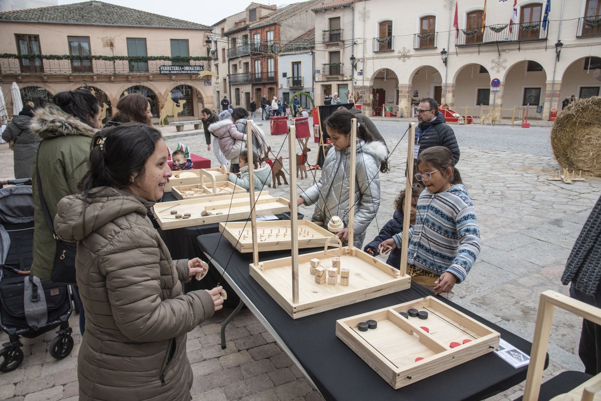 La feria navideña de Turégano, en imágenes
