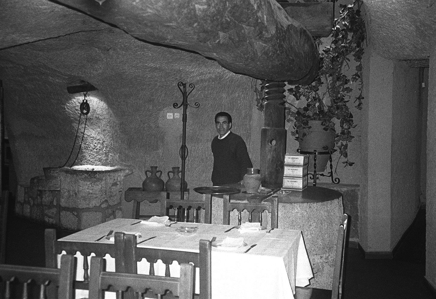 Bodega La Cueva, en Mucientes. 23 de junio de 1998.