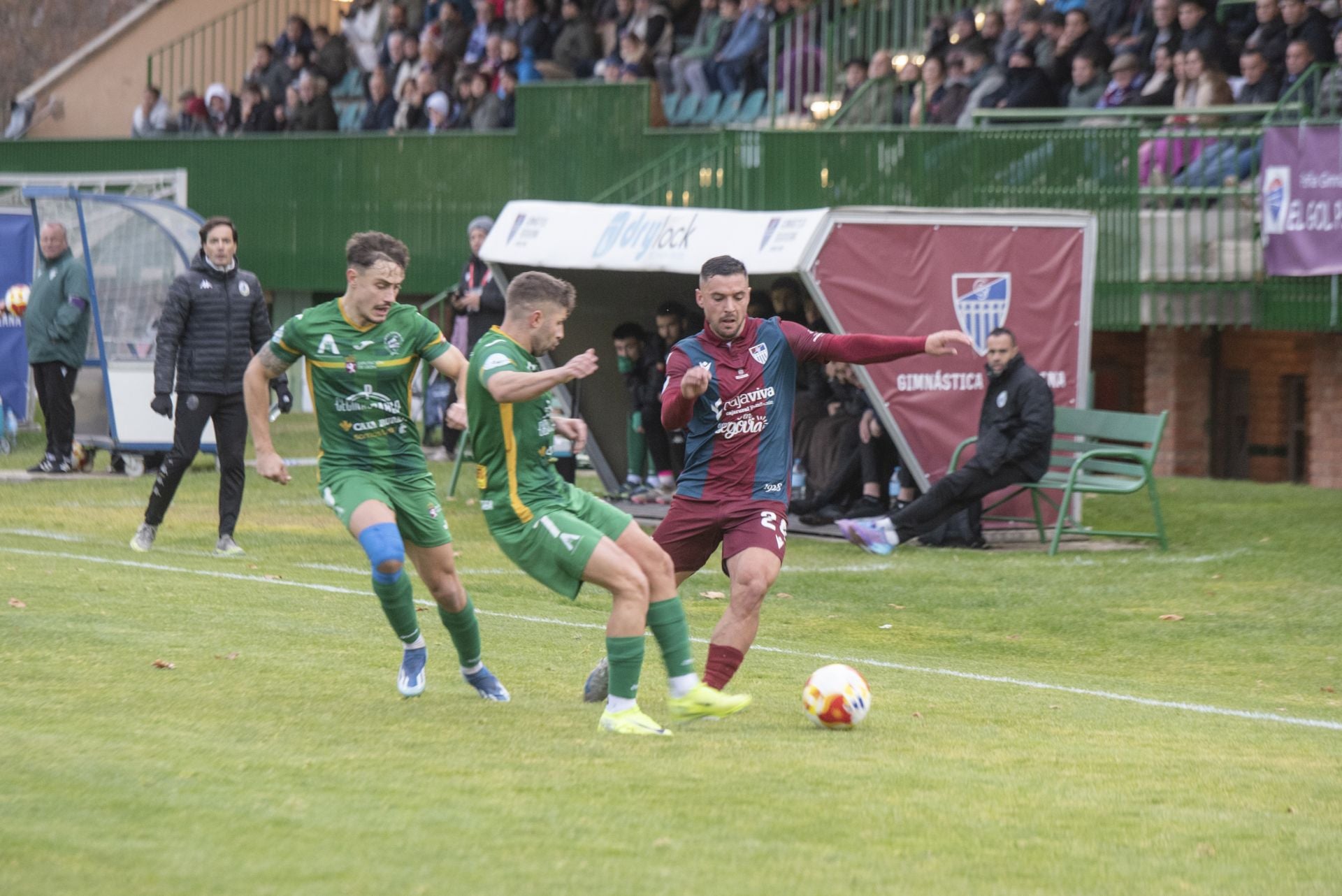 Fotos del empate entre la Segoviana y el Atlético Astorga