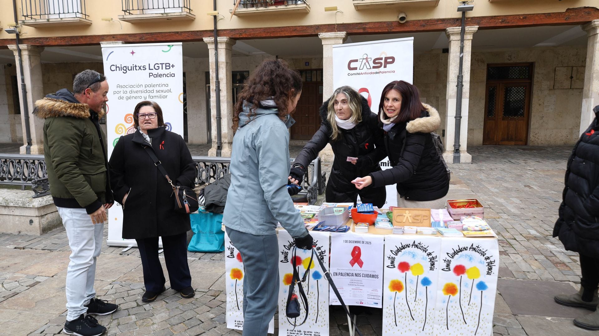 Palencia conmemora el Día Mundial del Sida en la Plaza Mayor