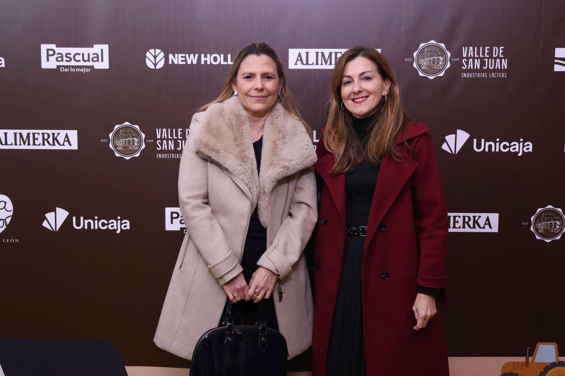 Isabel Amo, de Asucyl, y Paula Díaz-Caneja, de Alimerka.