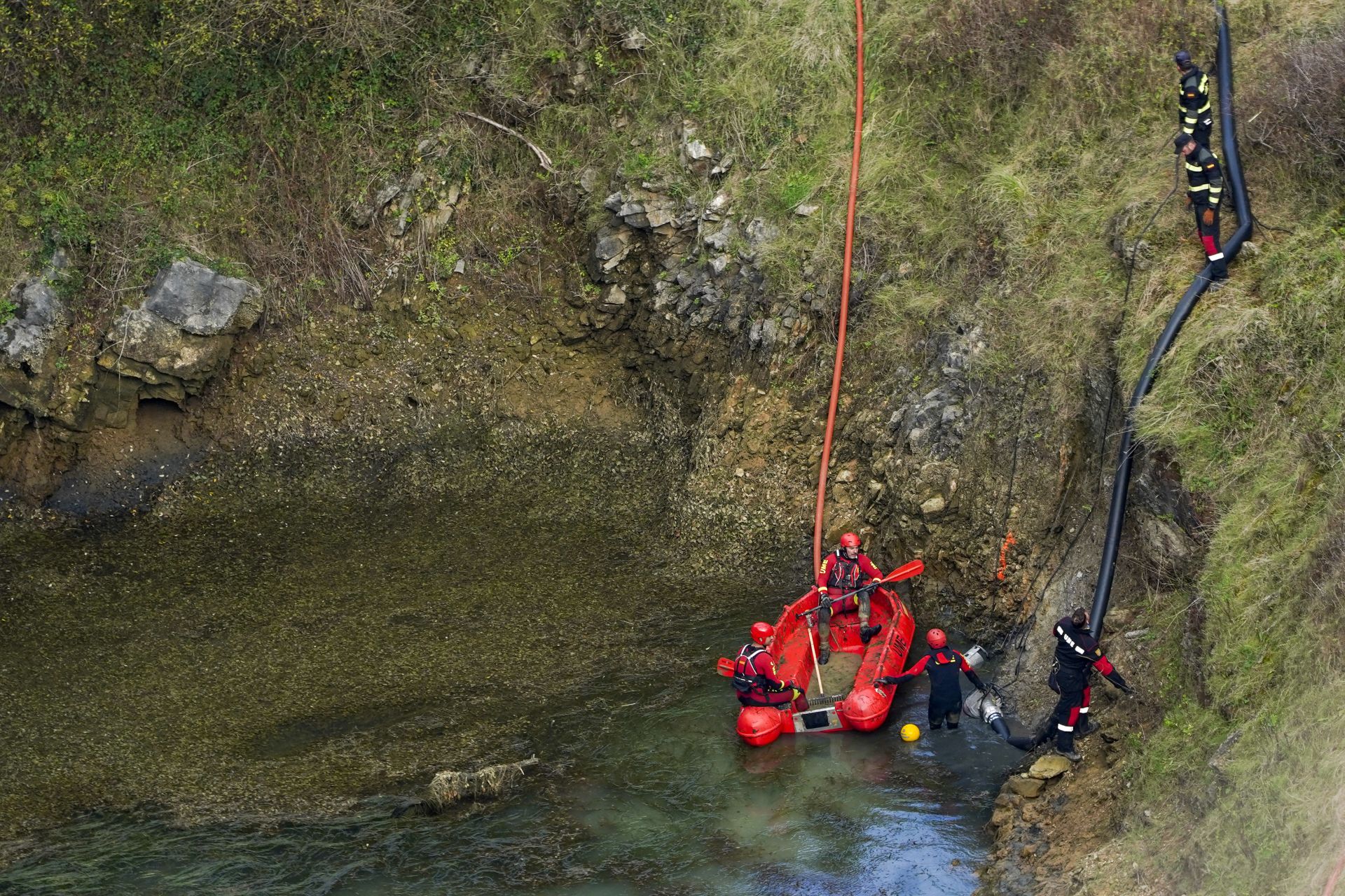 Las imágenes de la búsqueda en Asturias de Mari Trini y su bebé