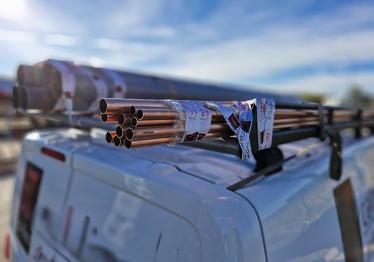 Estiba mal colocada en una furgoneta.