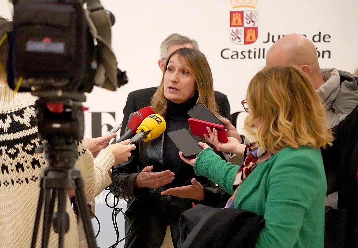 La consejera de Educación, Rocío Lucas, este miércoles durante una jornada.