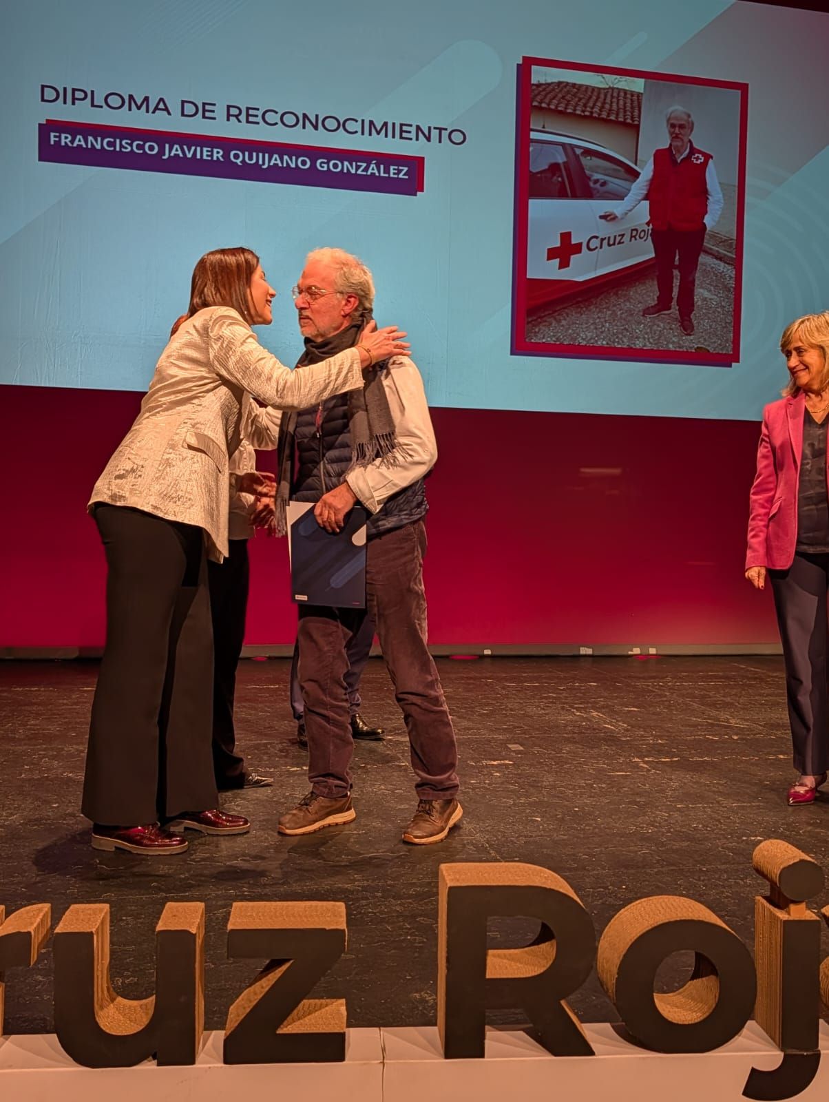 Así ha sido el homenaje de Cruz Roja Palencia a sus voluntarios, socios y empresas