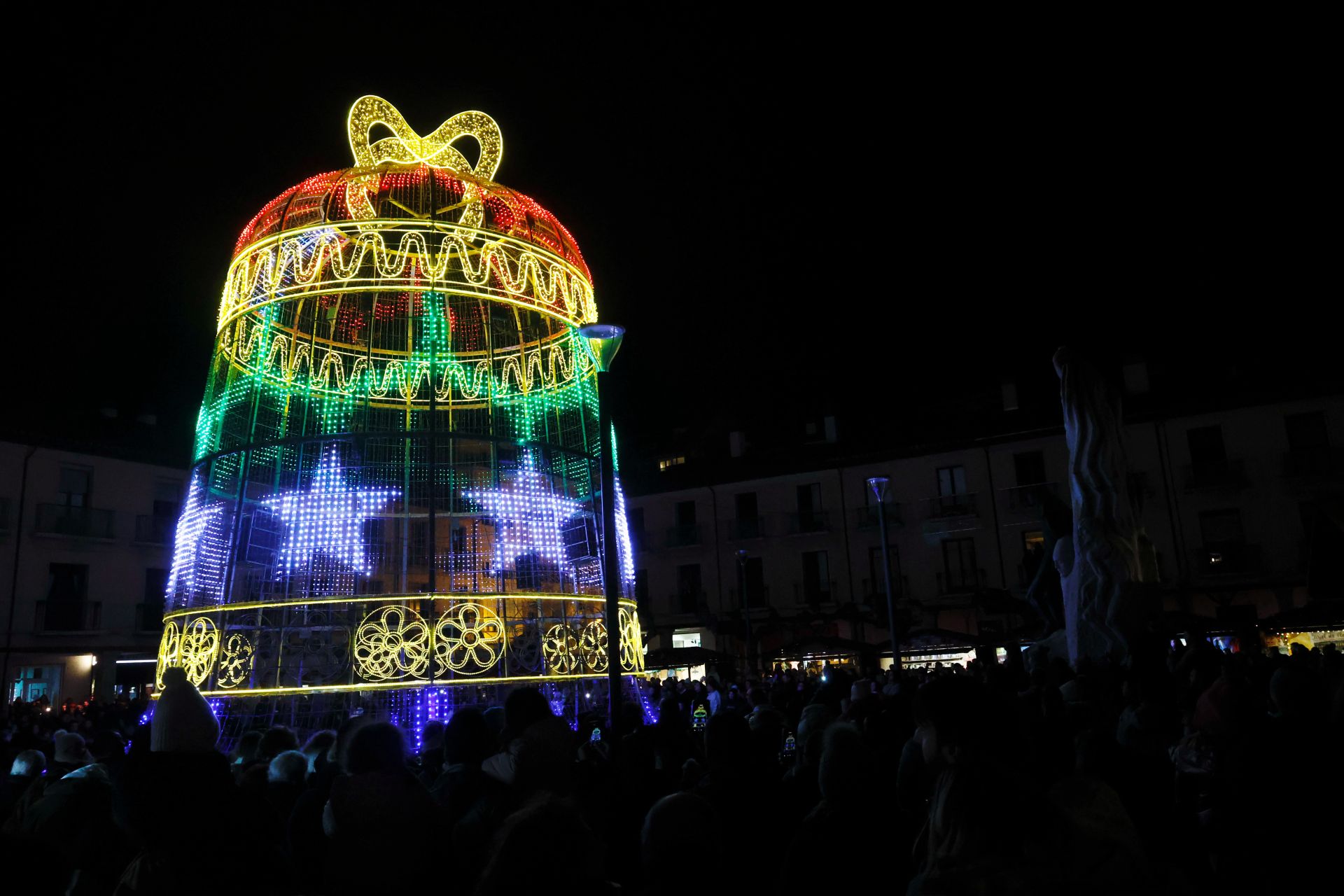 Palencia ilumina sus calles y sus plazas por Navidad