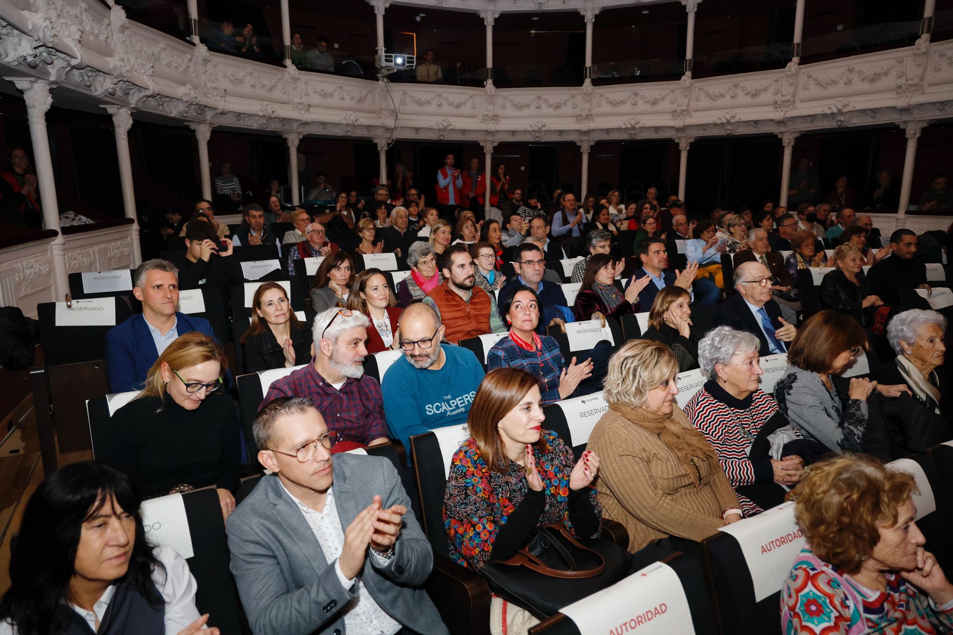 Así ha sido el homenaje de Cruz Roja Palencia a sus voluntarios, socios y empresas