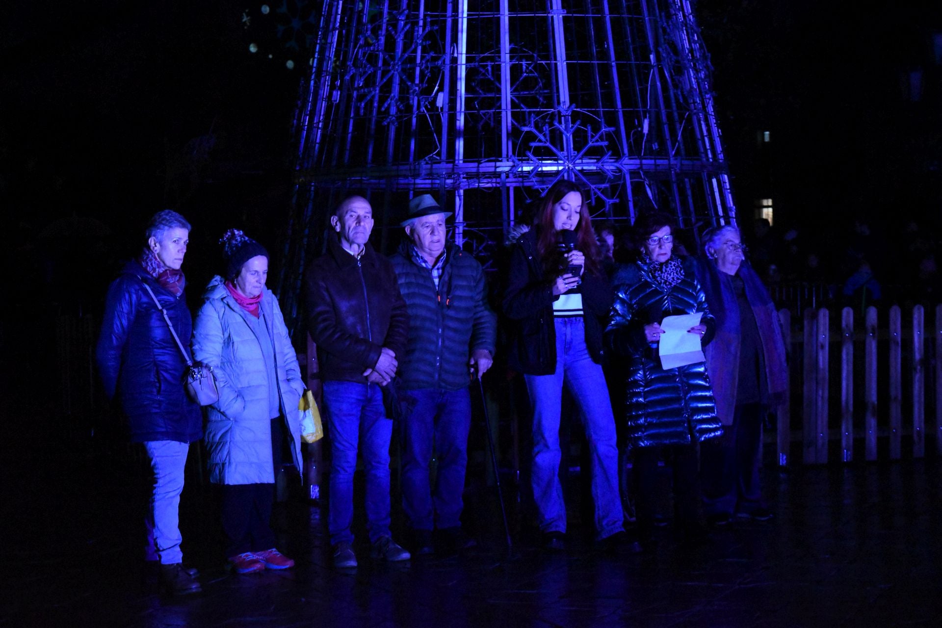 Aguilar recibe a la Navidad con luces y chocolate