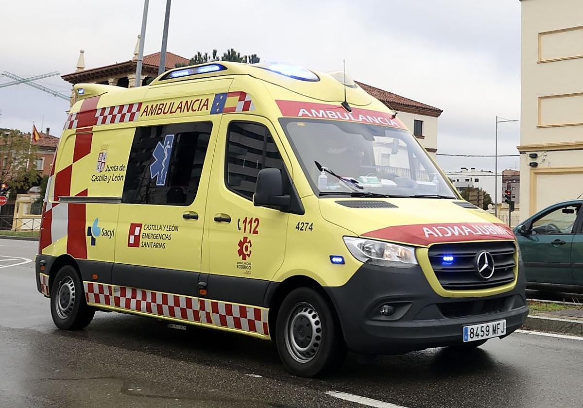 Una ambulancia del 112 en una imagen de archivo.