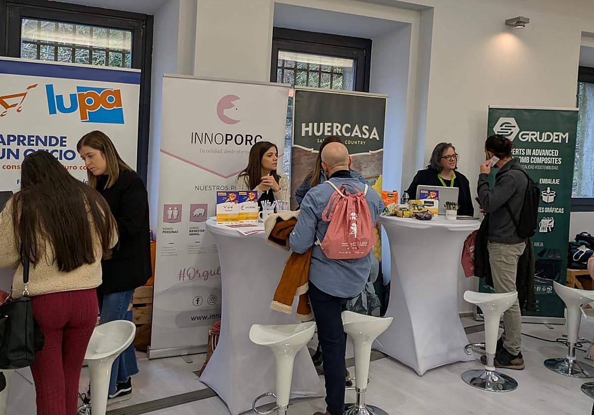 Feria de Empleo celebrada este viernes en la Casa de la Moneda.