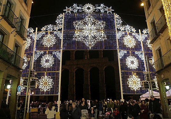 Inauguracion de la iluminación navideña en Segovia