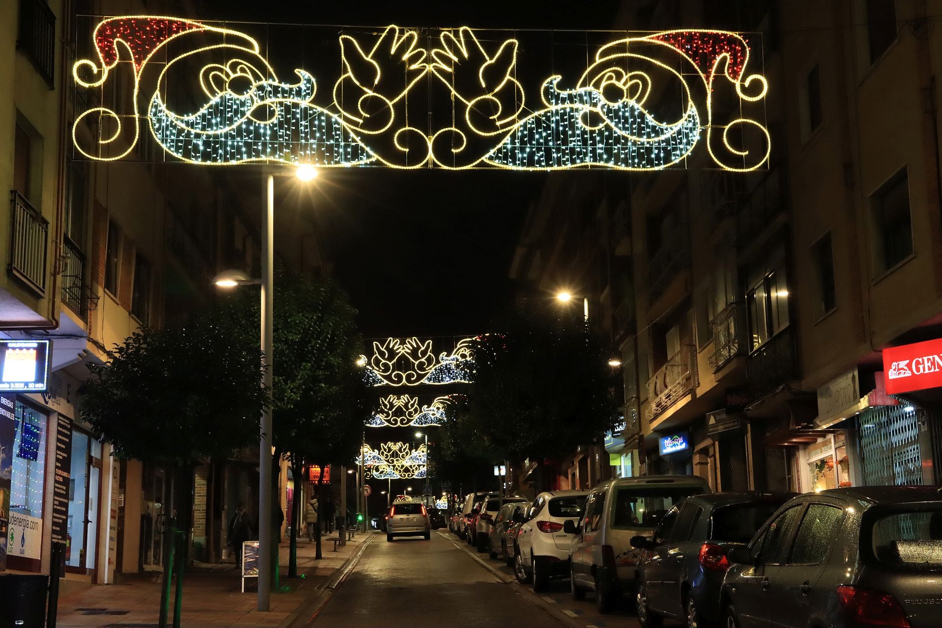 El encendido de la iluminación navideña de Segovia, en fotos