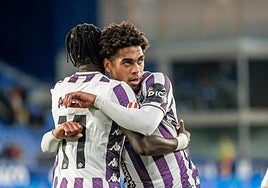 Amath y Ponceau celebran la victoria