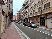 La calle Granada de Valladolid, donde se produjeron los hechos, este sábado por la mañana.