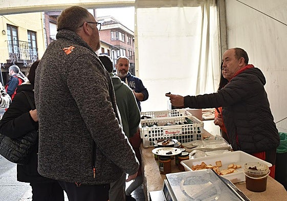 Cervera acoge la Feria de Ganado sin reses vivas