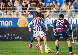 Imágenes de la victoria del Real Valladolid ante la SD Huesca este sábado en El Alcoraz