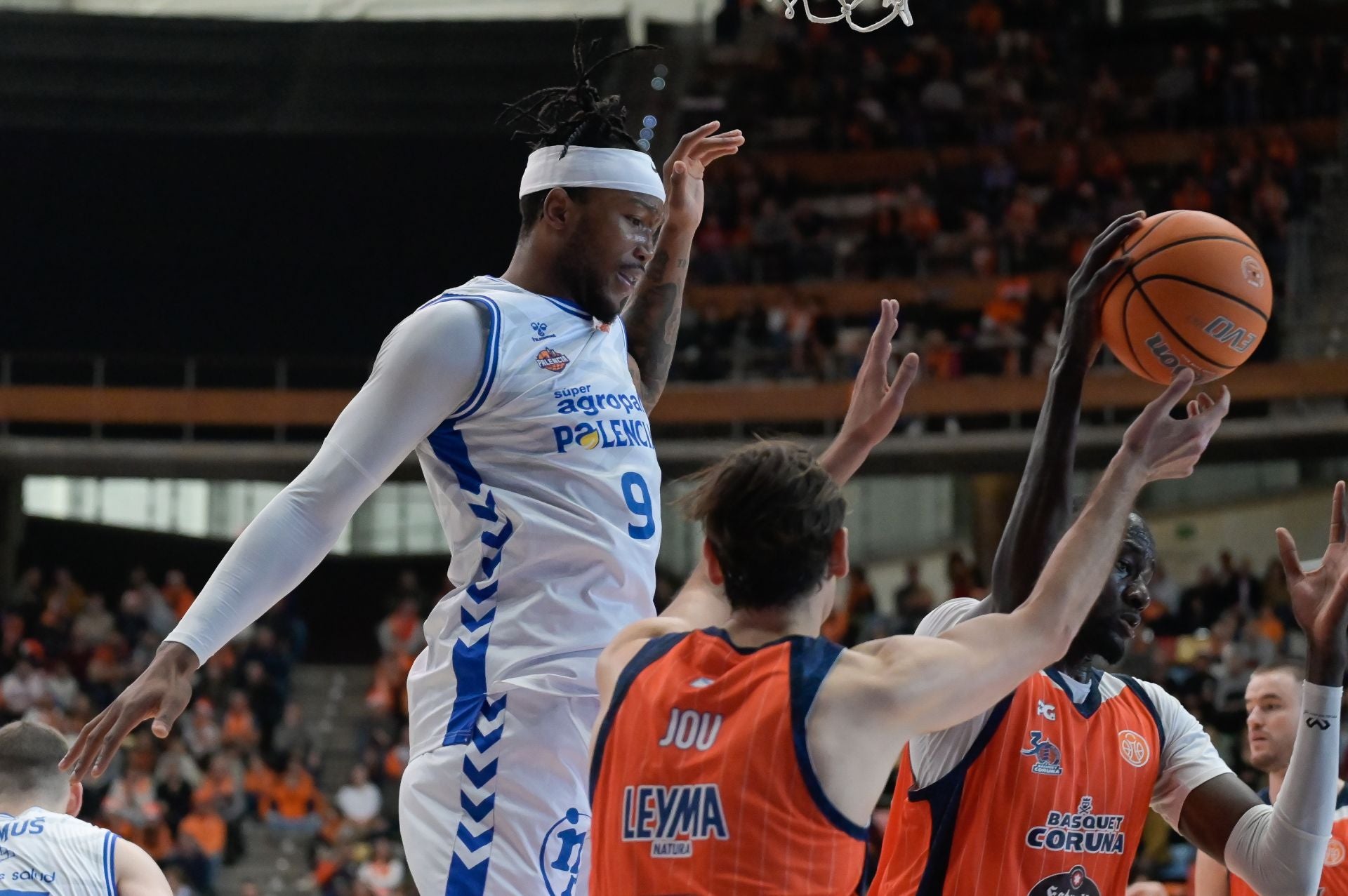 Así ha sido la derrota del Súper Agropal Palencia en la pista del Leyma Coruña