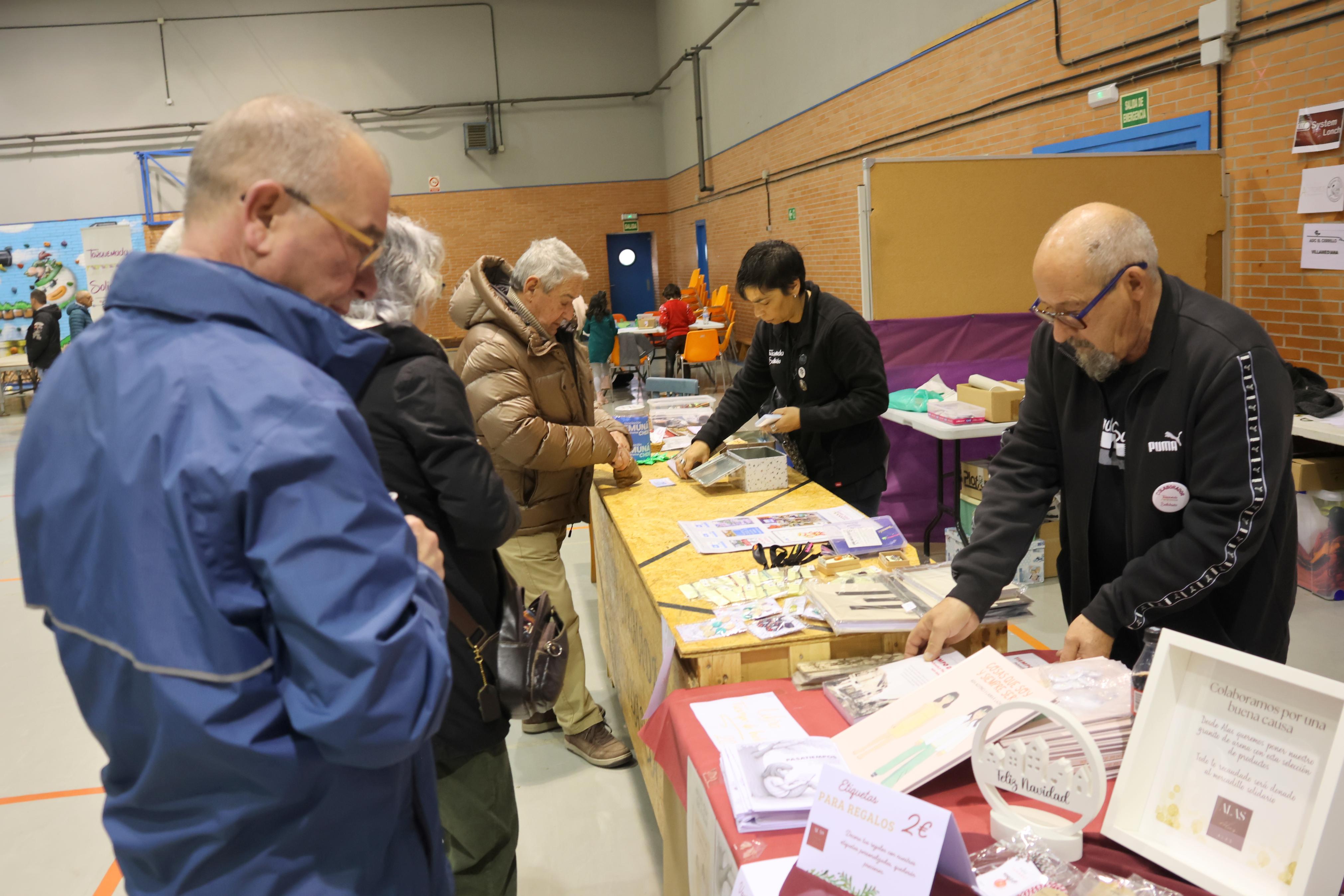 XIII Mercadillo Solidario en Torquemada