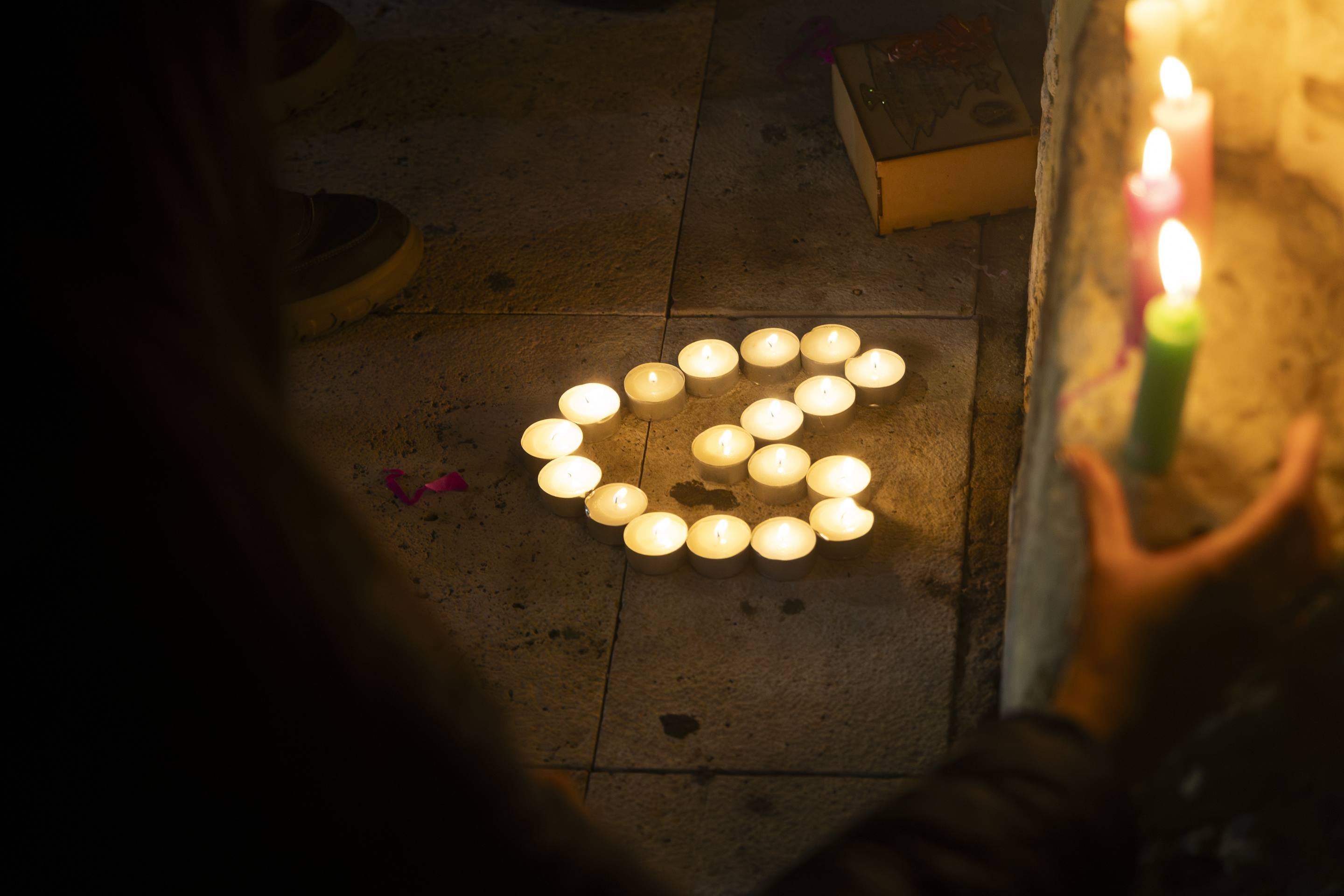 Las imágenes del Día de las velitas en la iglesia de San Martín