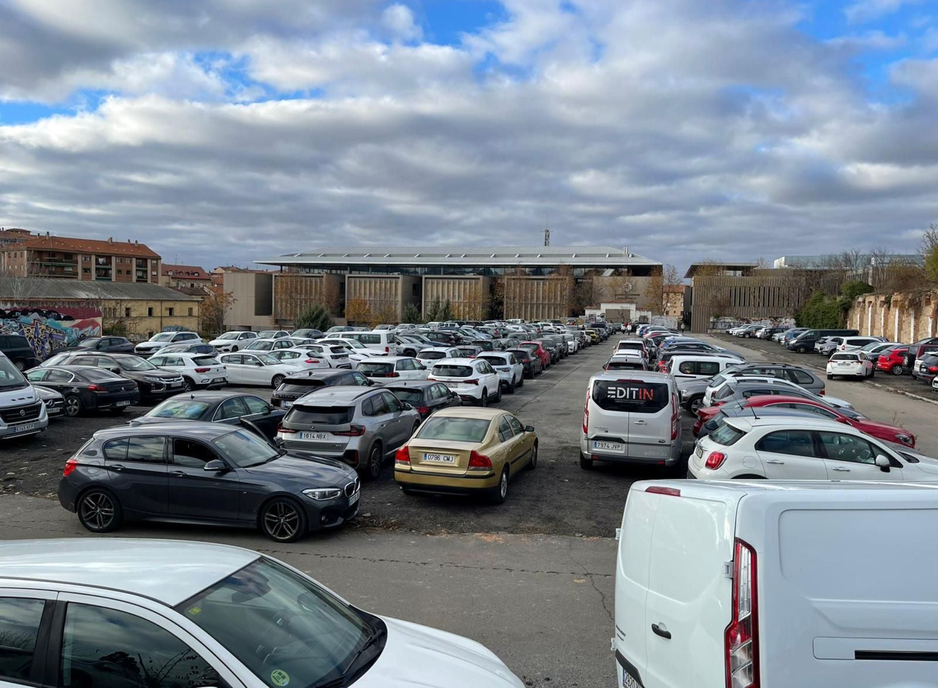 Fotos de los problemas en aparcamientos de Segovia