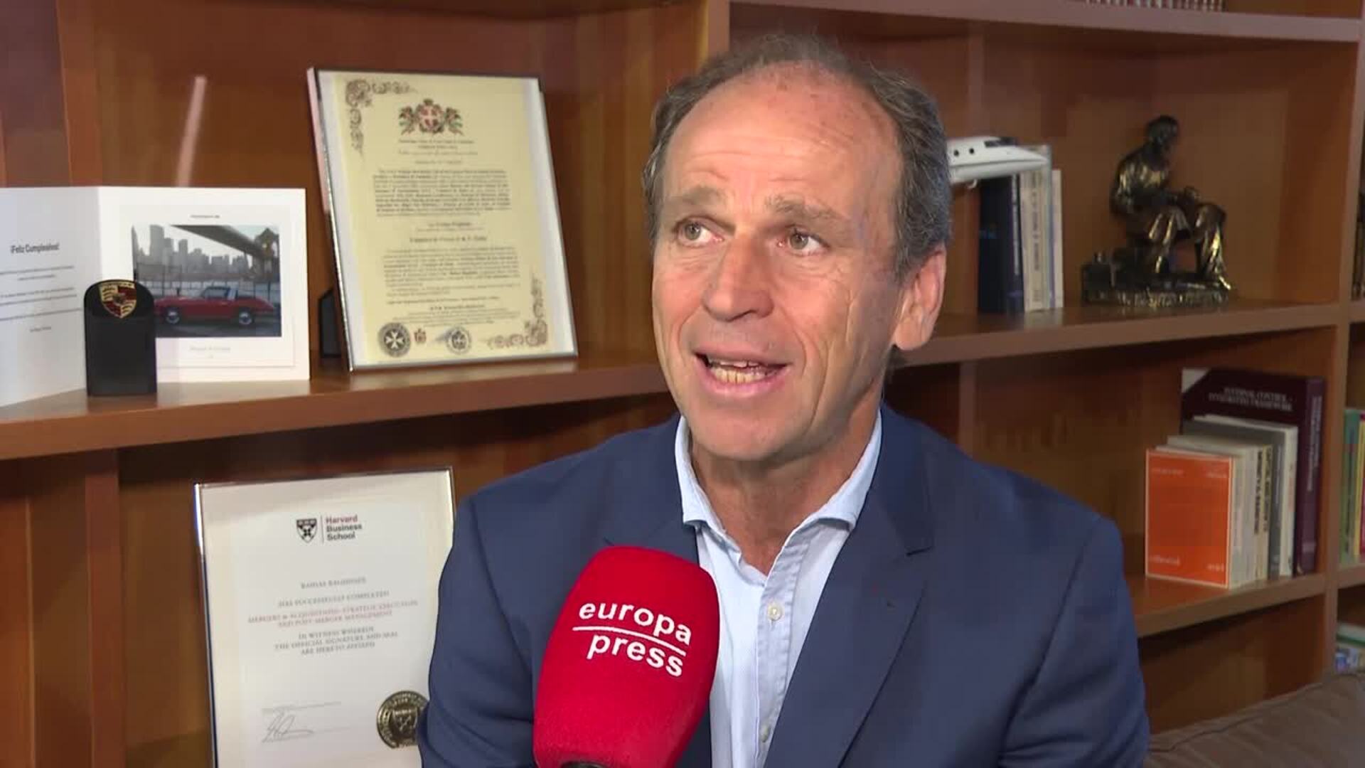 Experto explica que se estiman 1.500 millones de euros en pérdidas por el apagón