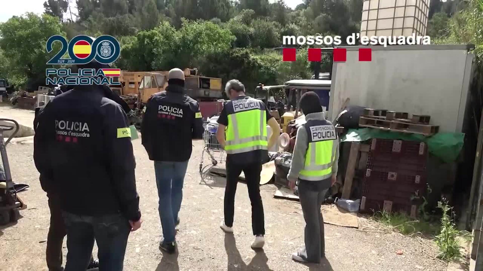 Detenidas tres personas relacionadas con el terrorismo yihadista en la provincia de Barcelona