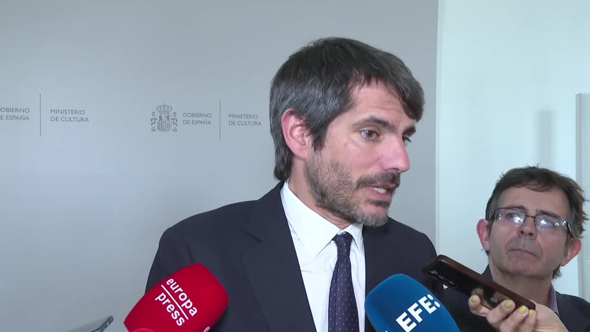 Urtasun tranquiliza al audiovisual español ante los "ataques" de Trump