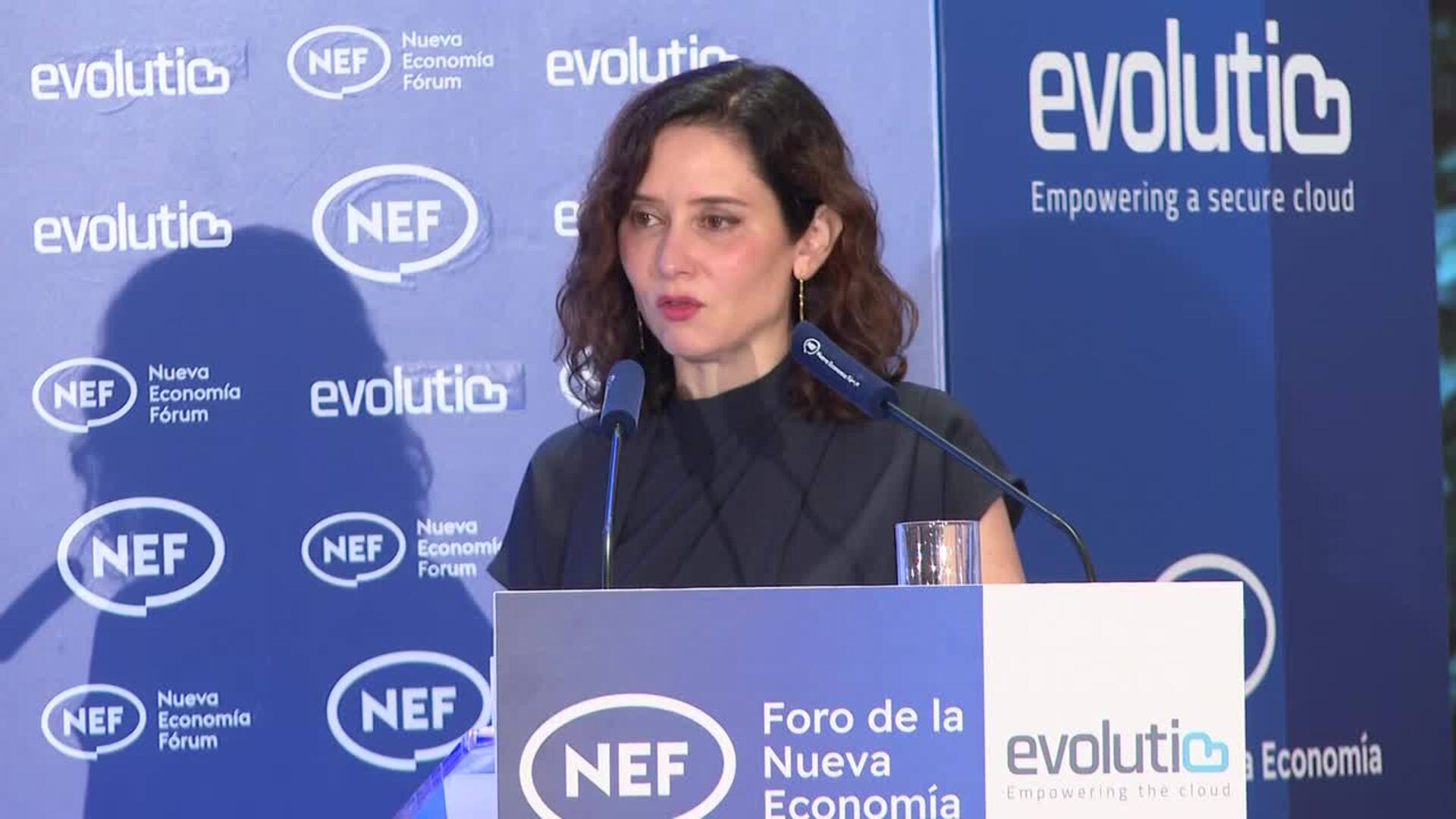 Ayuso: "Es la corrupción la que ata a Sánchez al Gobierno"