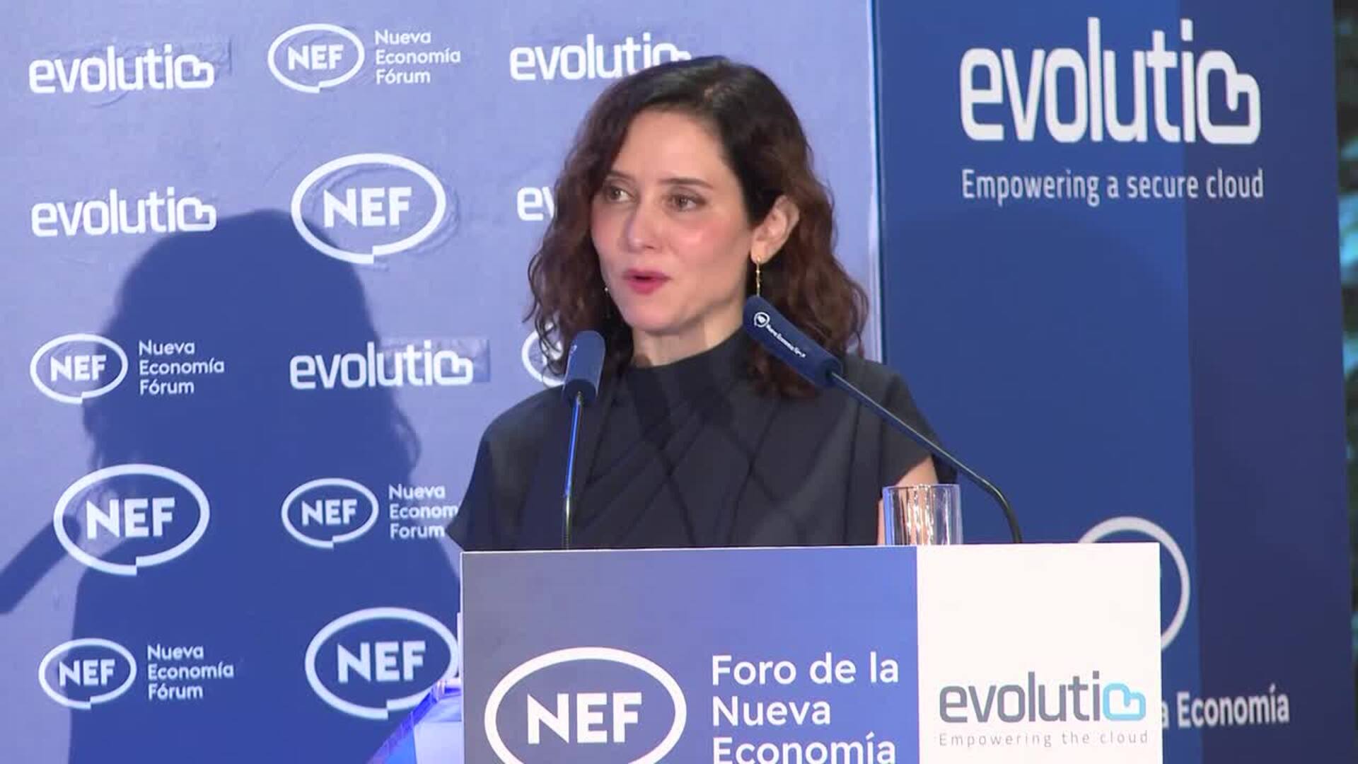 Ayuso ve necesario "acelerar" el Congreso del PP: "Estaremos todos arropando a Feijóo"