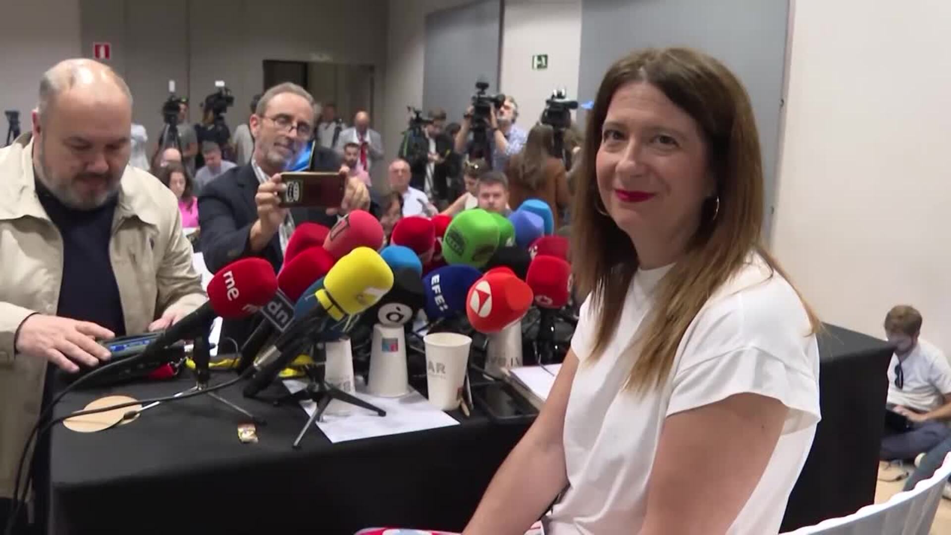 Un juzgado abre diligencias para investigar a Leire Díez en la causa del hermano de Sánchez