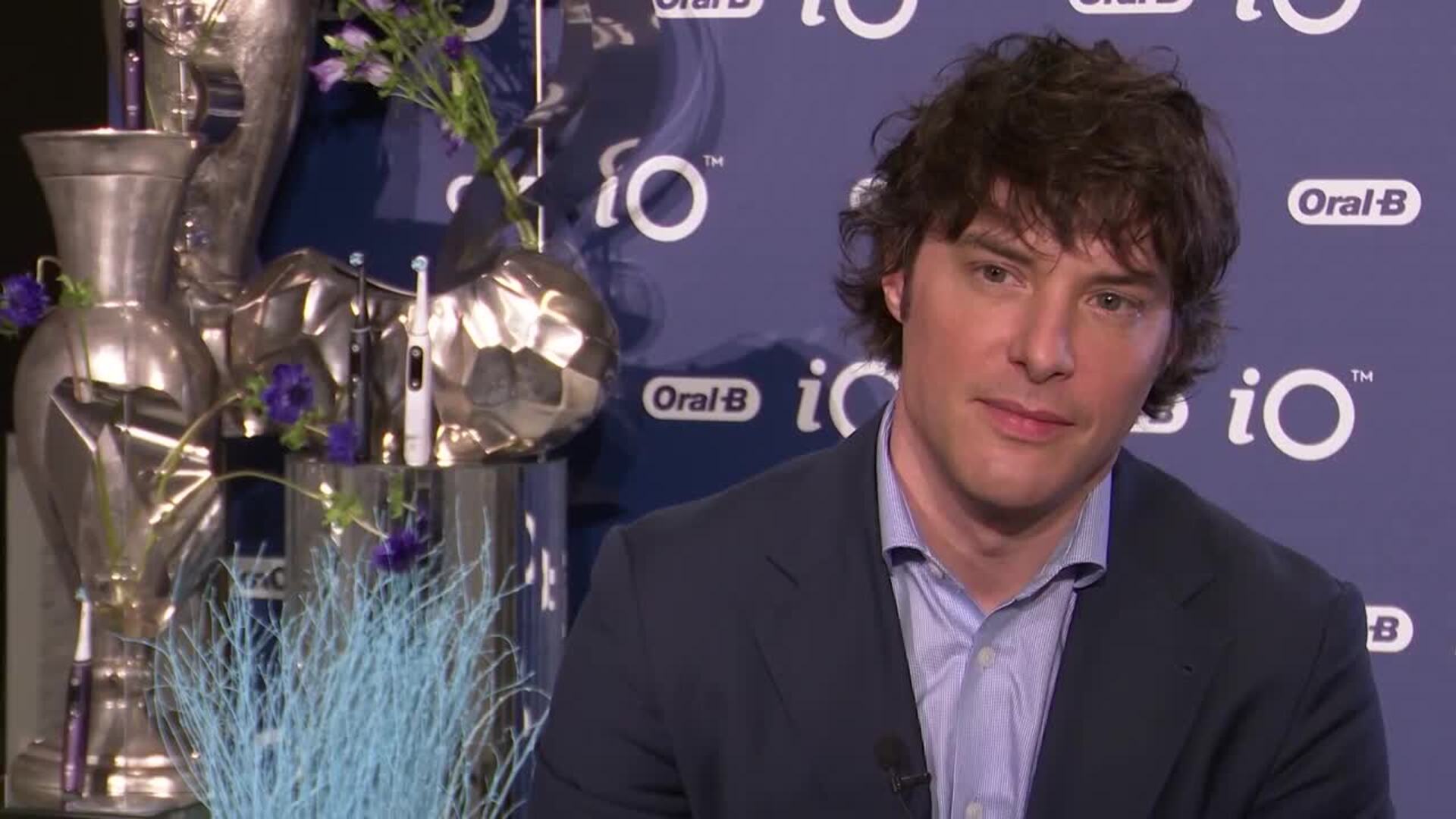 Jordi Cruz y Rebecca Lima dan la bienvenida a su segundo hijo, Nico