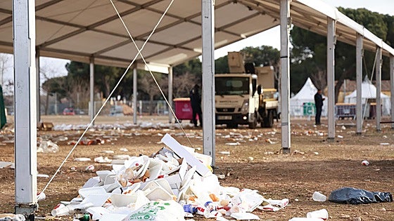 Limpieza recoge 12 toneladas de basura y devuelve la normalidad al nido de Pingüinos