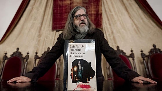 «Exhumar los restos de Unamuno permitiría saber la verdad de su muerte»