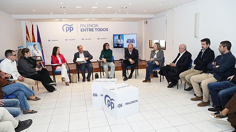 El PP presume de los 7 millones de viajes de Buscyl y las 667.000 tarjetas enviadas