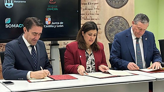 La patronal del agua critica a la Junta por municipalizar el servicio con una empresa instrumental
