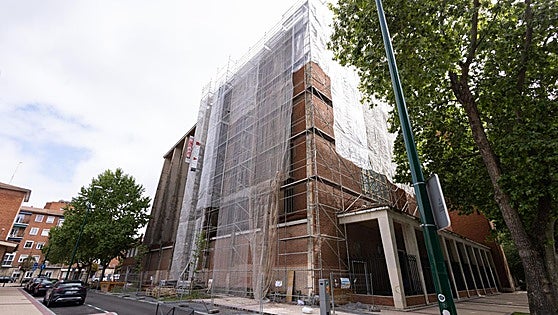 La Parroquia de Santo Domingo de Guzmán afronta la última fase de renovación completa de la cubierta