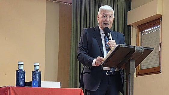 Benigno Flórez rescata la memoria cotidiana de Cuenca de Campos en el pregón de sus fiestas