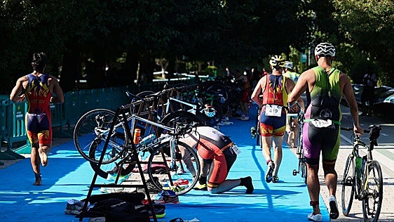 Estas son las mejores imágenes del 28º Triatlón Ciudad de Valladolid
