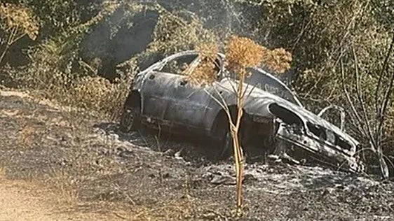 La Guardia Civil de Salamanca encuentra un cuerpo sin vida junto a un coche calcinado en una pista forestal de la provincia