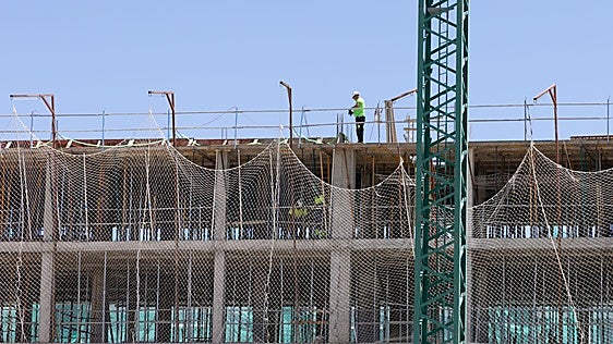 Nuevo frenazo en el mercado de la vivienda: Valladolid encadena seis meses de caída en la venta de pisos