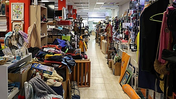 La casa de empeños más grande de Valladolid con miles de artículos en venta: «Se hace por necesidad»