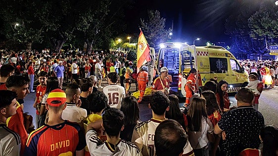 Mejora tras una semana el segundo herido en el accidente en la fuente de Salamanca la noche del Mundial