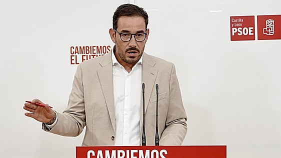 El PSOE acusa a la Junta de llegar «mes y medio tarde» y sin medidas concretas ante la crisis de la enfermedad de Newcastle