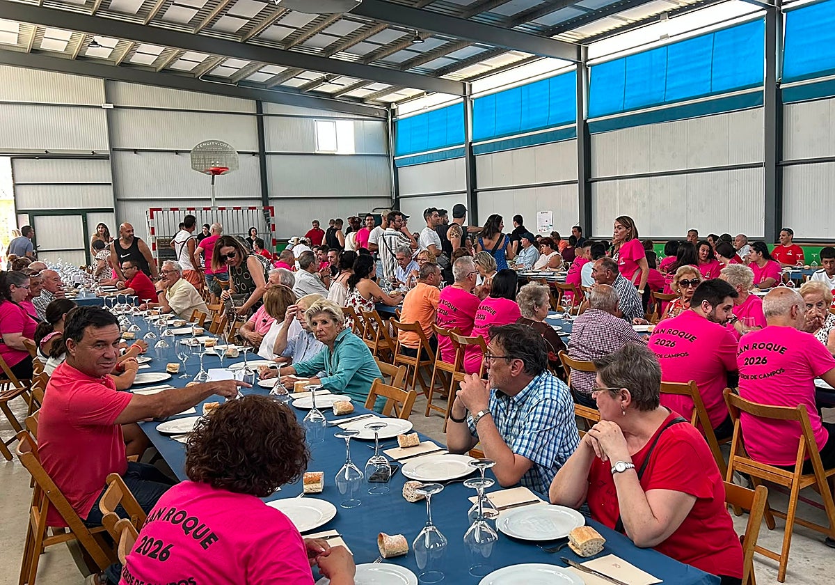 Unas fiestas a mesa puesta para los empadronados en un pueblo de Valladolid