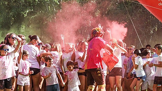 El Sotillo explota con una Holi Run repleta de color