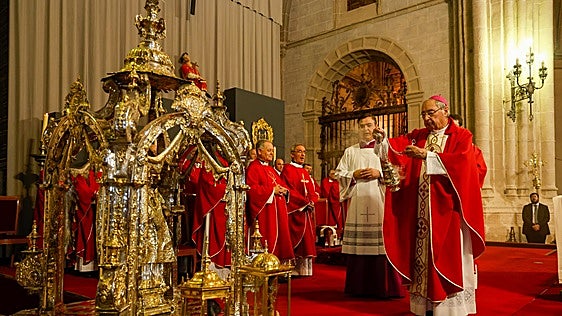 La fiesta religiosa del patrón se alza como una llamada a seguir su ejemplo de compromiso