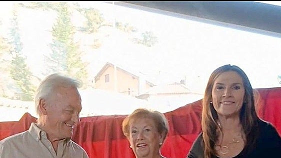 Los vecinos hacen pueblo en verano en Valdecañas de Cerrato